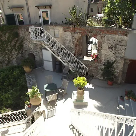 New Hotel Genio Porto Venere 2*