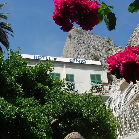 New Hotel Genio Porto Venere Hotel 2*