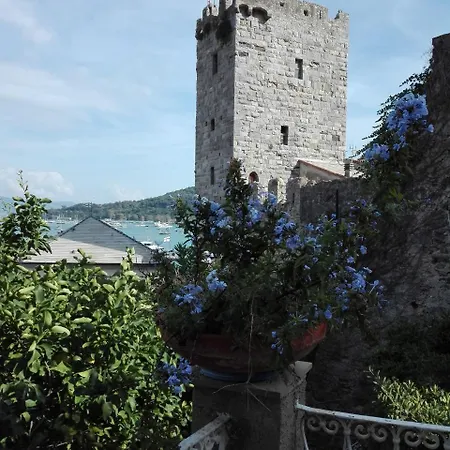 New Hotel Genio Porto Venere 2* Porto Venere