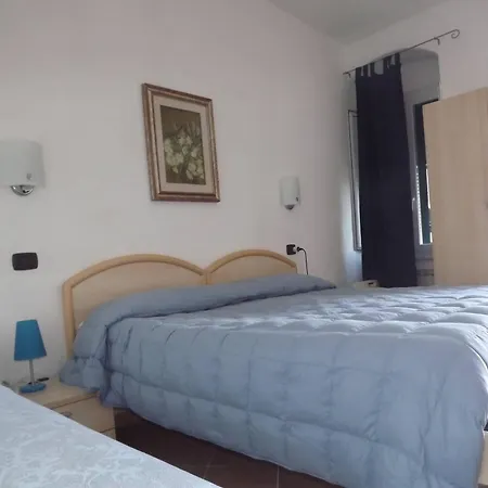 New Hotel Genio Porto Venere 2*