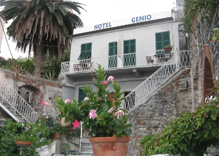 New Hotel Genio Porto Venere 2*