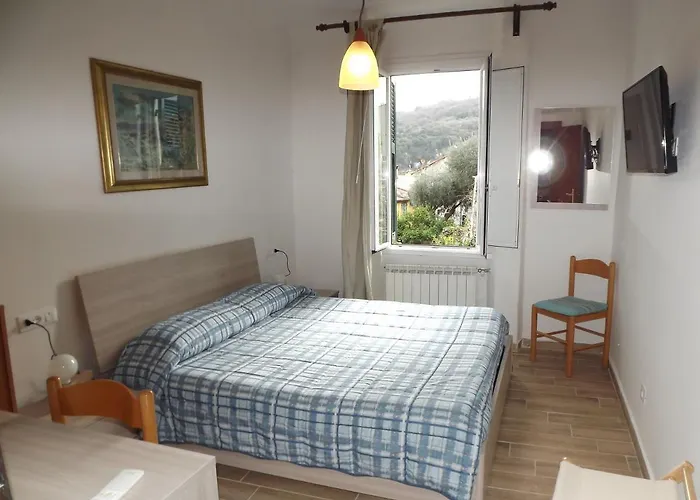 Hotel New Hotel Genio Porto Venere 2*